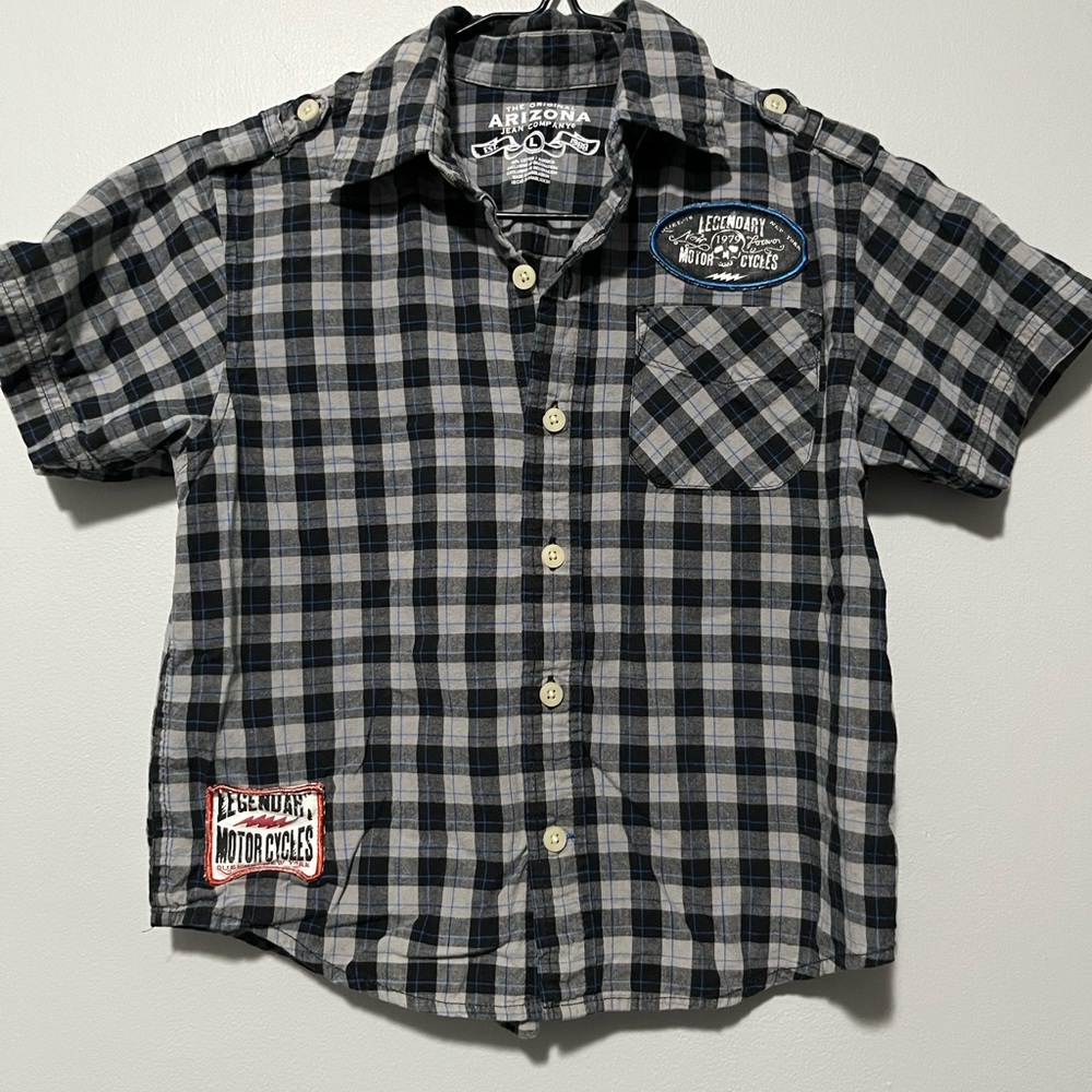 Arizona shirt.